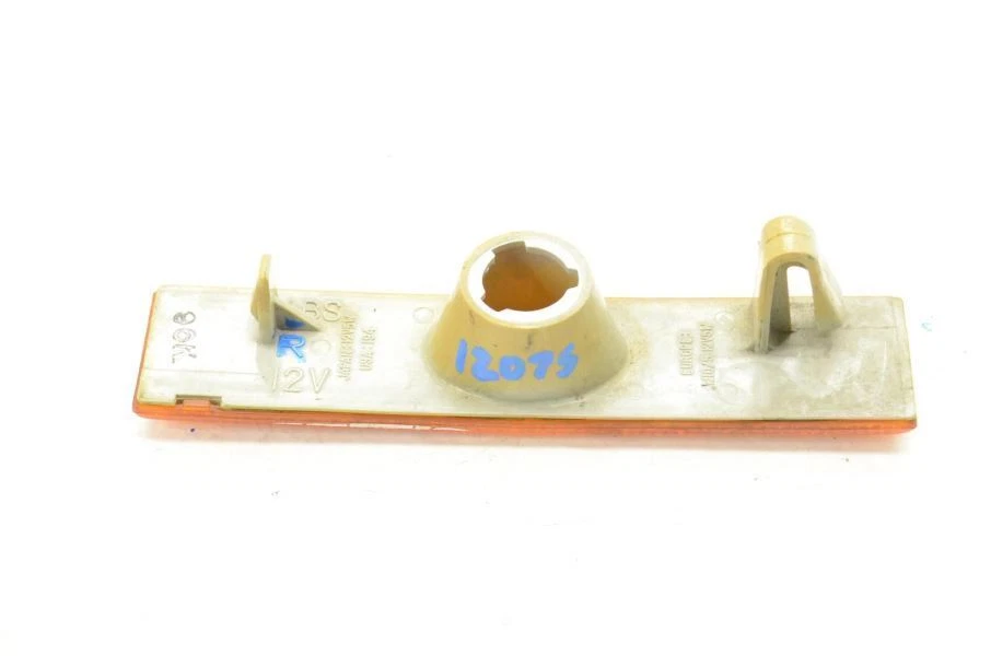 Toyota Supra MK3 1986 7MGE pasajero luz de señalización lateral derecha Foto 4 de 4