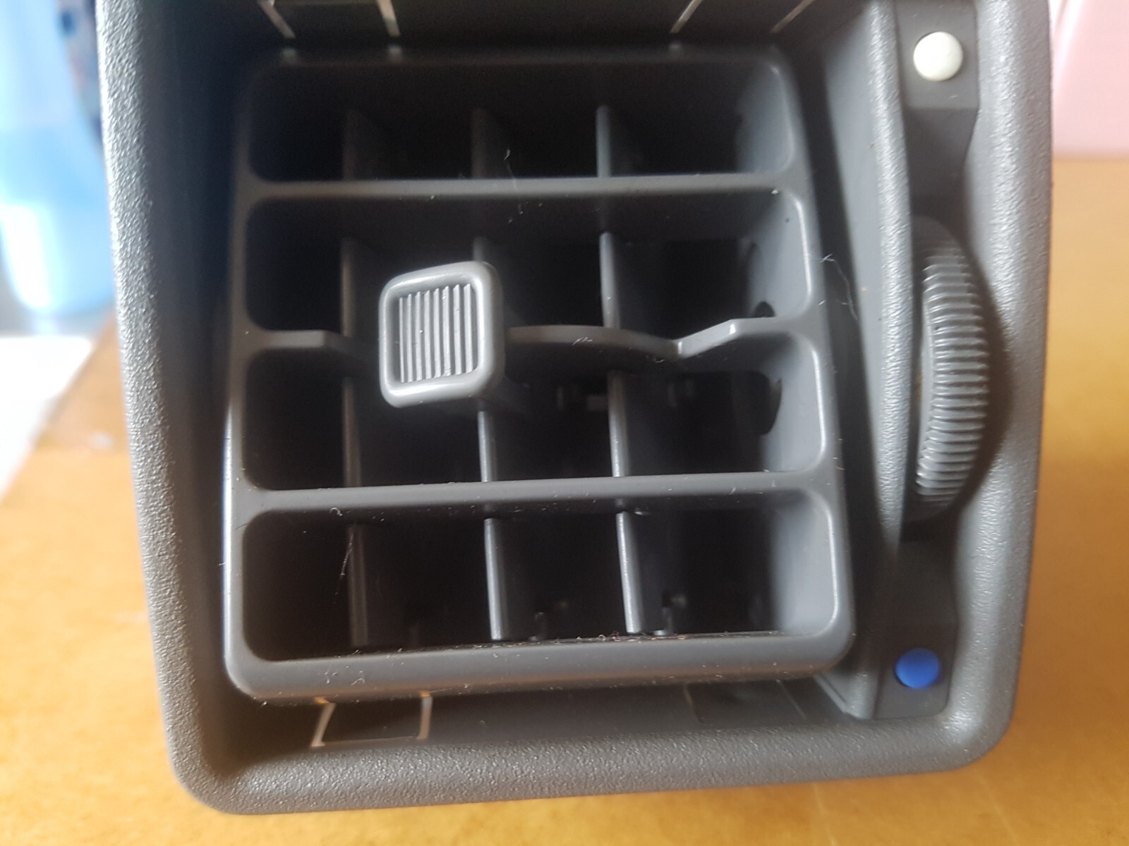 Picture 2 of 4
