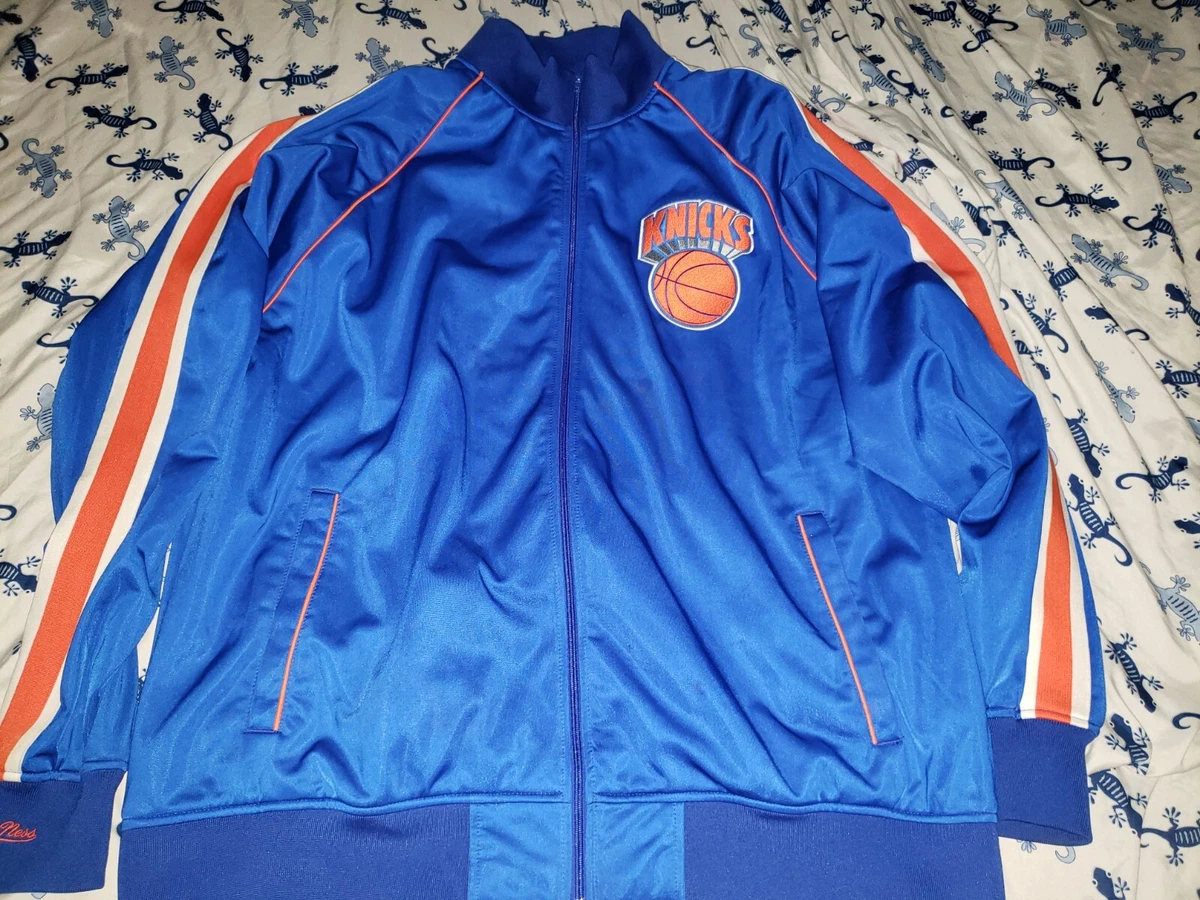 Knicks jacket clearance mitchell and ness