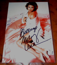 Melody Anderson actress signed autographed photo Dale Arden in Flash Gordon 1980