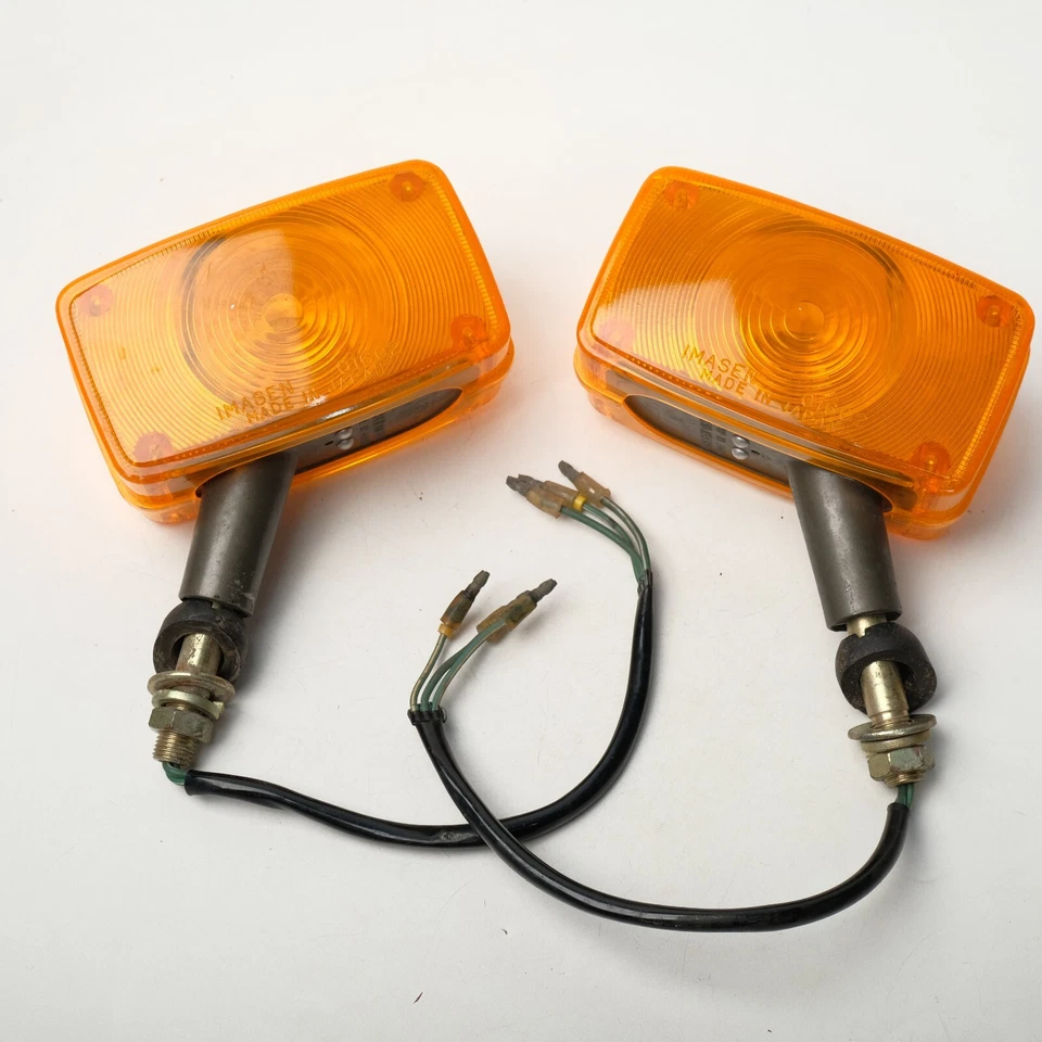 Fits For MITSUBISHI JEEP J3 J20 J30 J10 Front Winker Turn Signal Set LH RH - Image 4 of 4