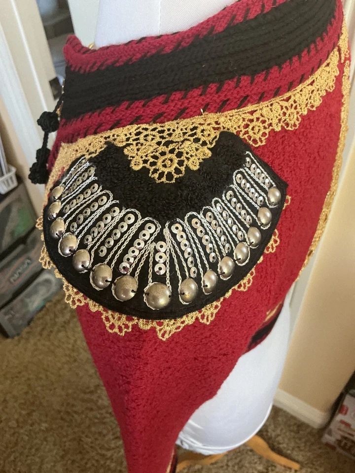 ВИНТАЖНЫЙ 60-Х ADOLFO AT SAKS ПЯТЫЙ AVE КРАСНЫЙ БУКЛ ШЕРСТИ ЗОЛОТОЙ БОЛЕРО MATADOR КУРТКА - Изображение 3 из 4