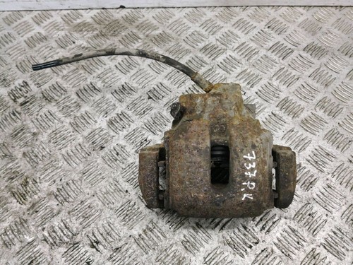 BMW X5 E53 2004 Links Bremssattel vorne Benzin 170kW AMD188469