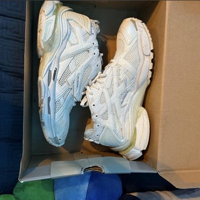 Balenciaga Runner Men's White Low Top Lace-Up Athletic Sneakers