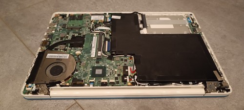 Lenovo Ideapad U310 - Ordinateur portable - Défaut écran endommagé - Photo 6/12