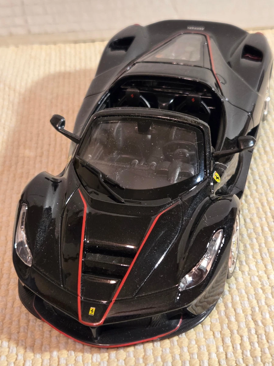2017 LAFERRARI APERTA 70TH ANNIVERSARY BLACK 1:24 DIE-CAST MAISTO ASSEMBLY LINE
