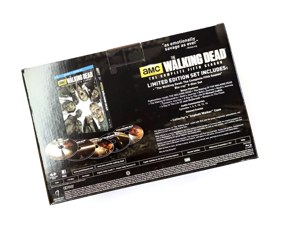 Walking Dead Season 5 Limited Edition Asphalt Walker BluRay Set Brand New RARE!! - Image 3 of 4