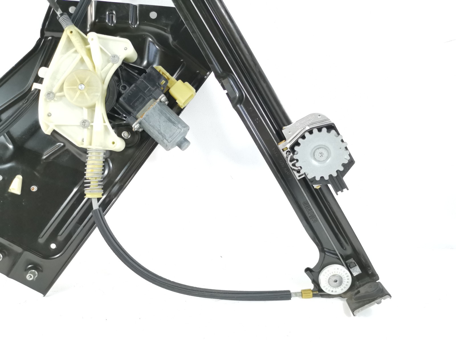 Maserati Ghibli 2015 RWD Auto 3.0 L Front Right Door Window Regulator Motor OEM