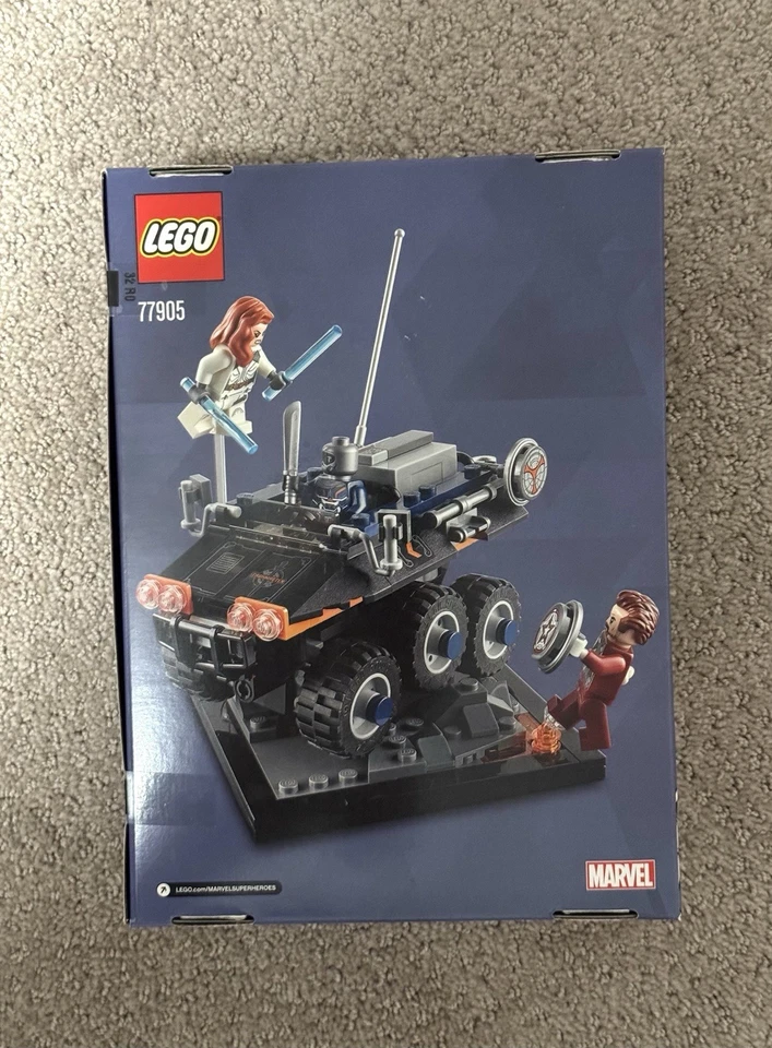 LEGO Marvel Black Widow Taskmaster’s Ambush 77905 SDCC Exclusive - Image 2 of 2