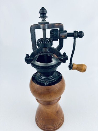 Vintage Wooden & Copper Small Handcrafted Portable Coffee Grinder Machine - Picture 7 of 9