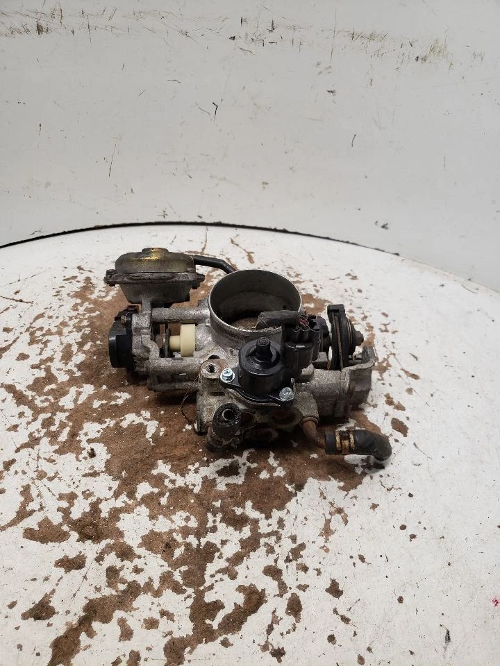 Throttle Body Throttle Valve Assembly 2.4L 4 Cylinder Fits 00-05 ECLIPSE 1426915 - Image 2 of 4