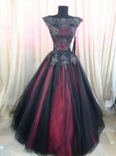 Black Wedding Dresses Sleeveless Gothic Lace Applique Puffy A-line Bridal Gowns