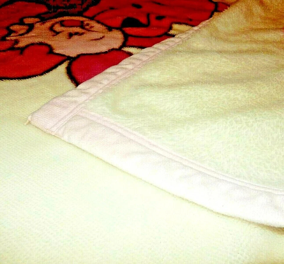 9C Vintage Kidsline Winnie the Pooh Piglet Minky Peluche Acrílico Cuna Manta Foto 4 de 4