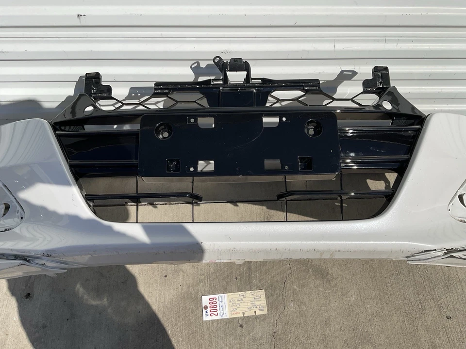 Honda Accord 2018 2022 parachoques delantero con parrilla OEM Foto 4 de 4