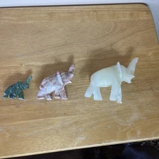 Vintage set of 3 Marble Onyx Jade Stone Hand Carved Elephant Figures Pink White