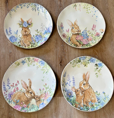 NEW Southern Living Classic Bunny Plates, Set of 4