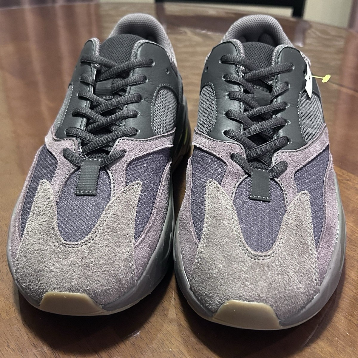 Adidas Yeezy Boost 700 Mauve Brown Gray Leather (EE9614  display picture 3