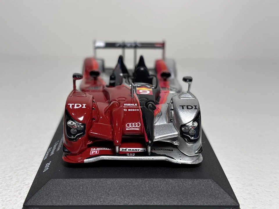 Audi R15 TDI #9 Winner Le Mans 2010 Winner 1/43 - Photo 4/4