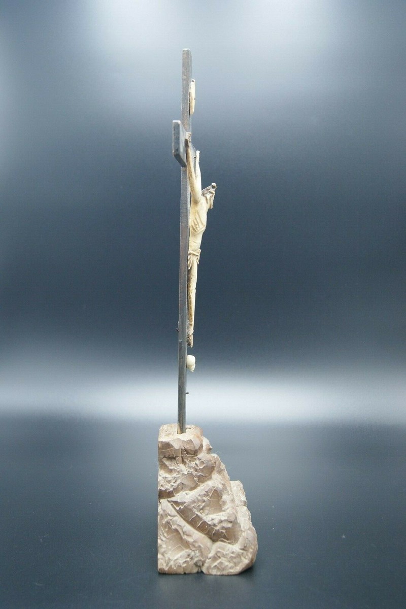 SALE‼️ウィストミンスター クリスタルアート 94×44cm Light Murano Glass Crucifix with Flowers | MONDO CATTOLICO
