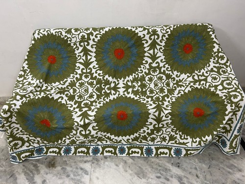 Handmade Suzani Bedspread And Suzani Wall Hanging / Heavy Suzani Festiel Gift - Picture 6 of 6