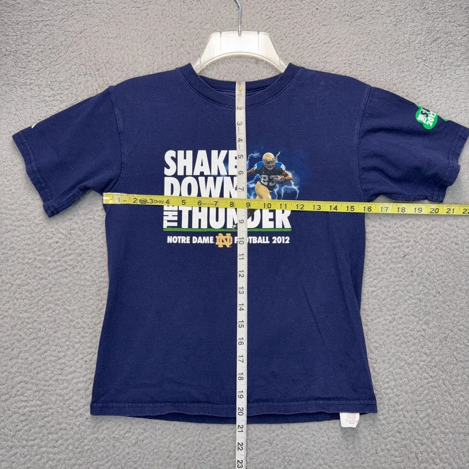 Notre Dame борьбы ирландская рубашка мальчиков M синий Антигуа встряхнуть гром 2012 - Изображение 2 из 4