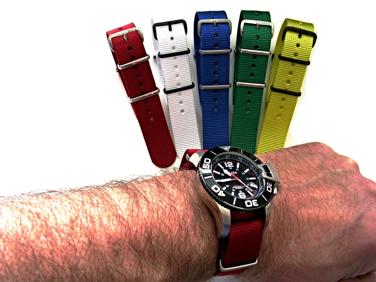 Cinturino Nato G10 NATO G10 U00ae Strap NEW RBBED WR Nylon PVD - Main Image