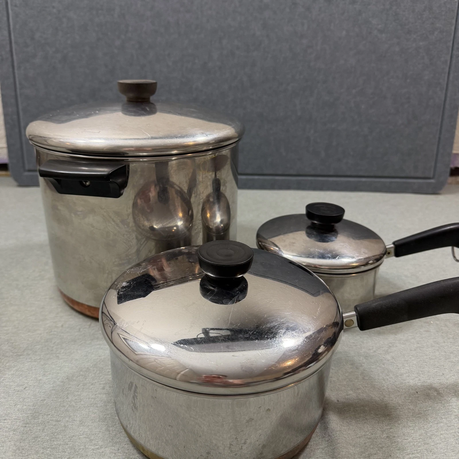 Revere Ware 1801 Copper Bottom Cookware Set 3 Piece 1Qt 2Qt Saucepan 8Qt Pot