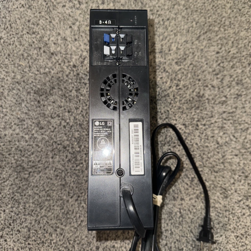 Ricevitore wireless LG 2.0 canali (SPJ4M-S) per aggiornamento soundbar SJ4Y o SJ5Y - Immagine 4 di 4