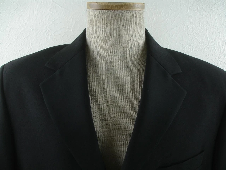 Men's 38S Jos. A Bank 2-Pc 3-Button Formal Wear Tuxedo Suit Black Pants 30 X 26 - Image 3 of 4