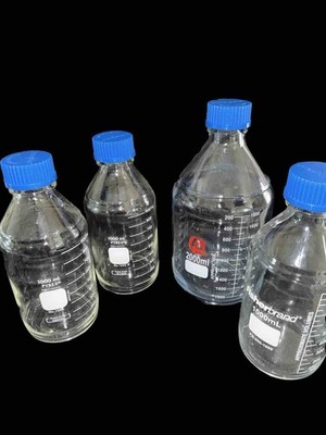 Set of 4 ALDRICH and PYREX Glass Media Storage Bottles FISHERBRAND 2000/1000 mL