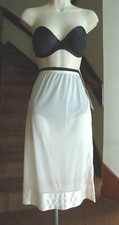 LORRAINE "Cut-Ups" Blush Half Slip Size Small Adjustable Length 23" to 27"