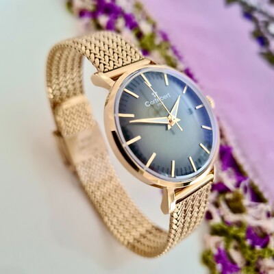 Watch for Women, Present for Her, Gold Colour, Gold Colour Dial, Mesh Band