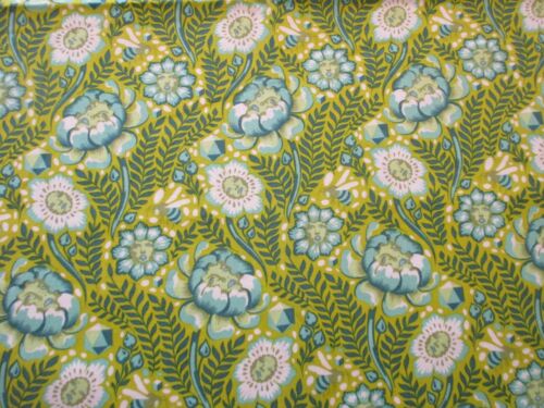 Tula Pink Cotton Fabric 1 Half Yard Spirit Animal Petal Heads Green 18" x 44" - Picture 2 of 3