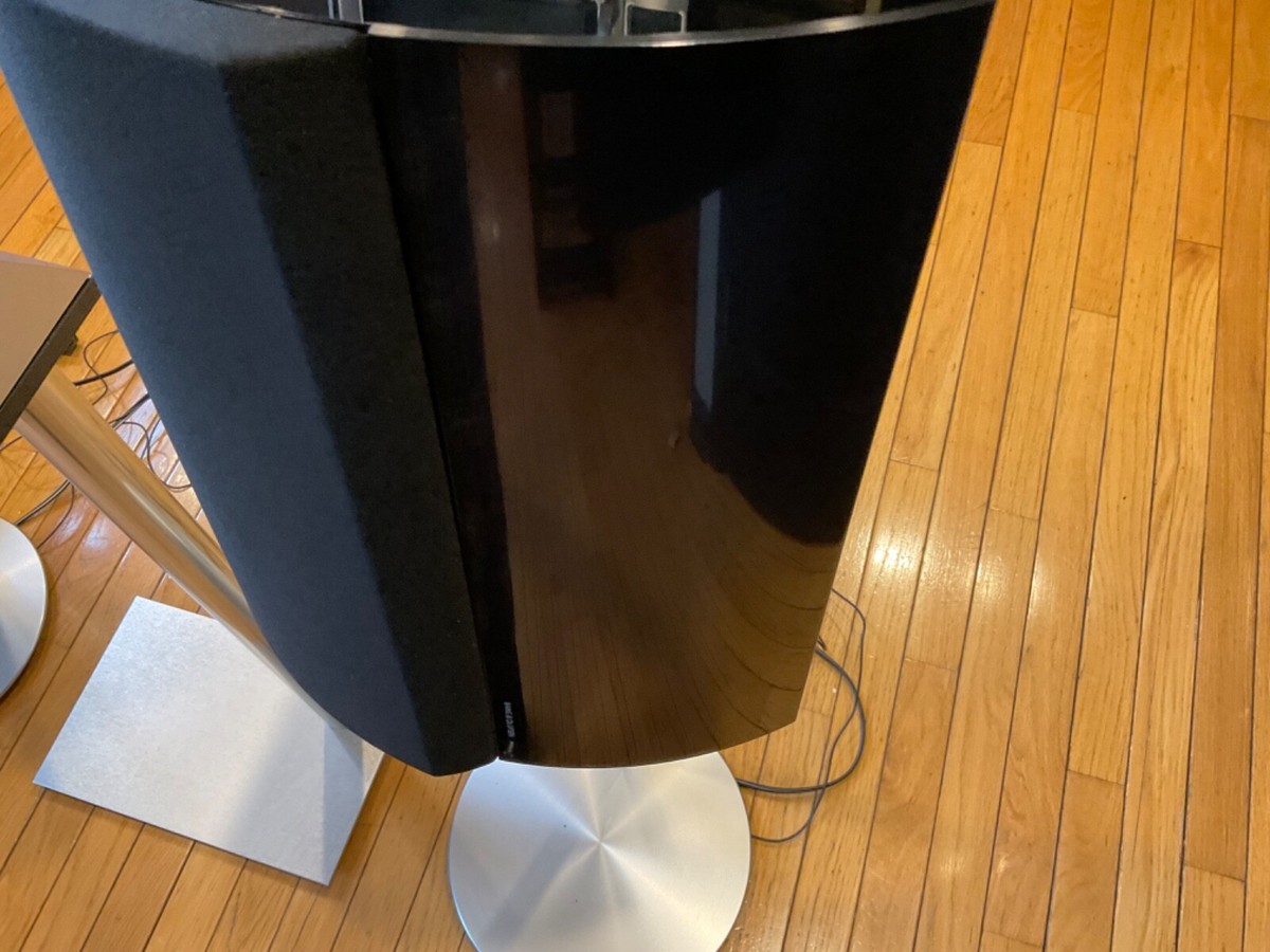 Bang & Olufsen Beosound Moment & Beolab 4000 with Floor Bang & Olufsen Beosound Moment & Beolab 4000 with Floor
