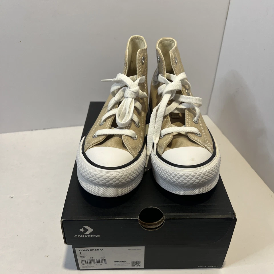 Talla 1y - Converse High Top Tan Foto 2 de 4