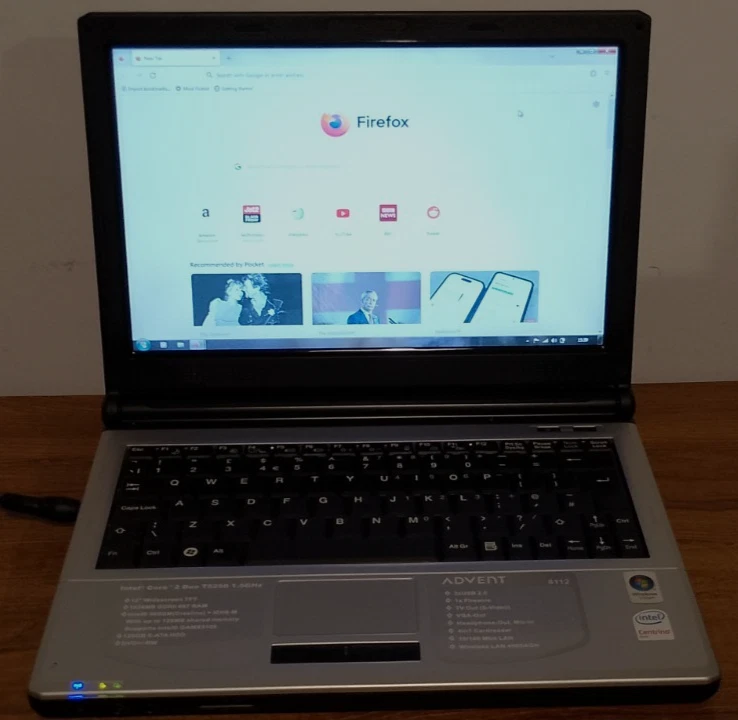 Advent 8112 Vintage Laptop - Core2Duo - 120gb HD - 2gb Ram - Win7 - WiFi - Image 3 of 4