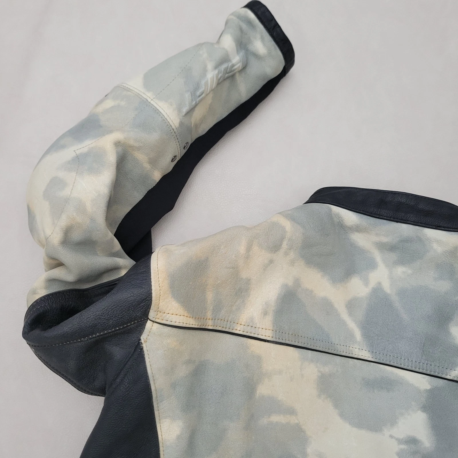 Genuine Shift Motorcycle Street Leather Jacket. Size XL - product detail image 15