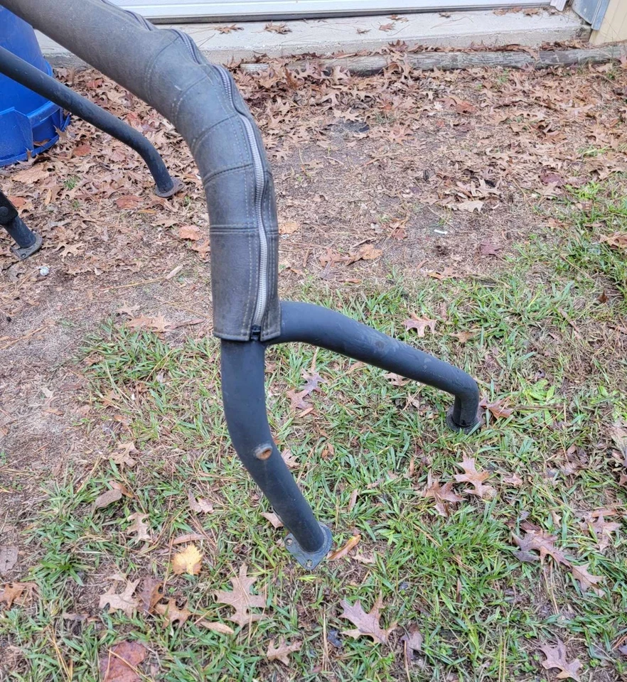 1984-1989 Toyota 4Runner First Generation OEM Roll Bar w/OEM Cover - Image 3 of 4