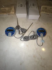 Lot of 2 Fisherbrand™ Traceable™ Full-Scale Thermometers (Catalog No. 06-664-34)