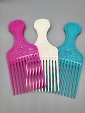 Vtg Goody Plastic Pink Teal White Crocodile Textured Hair Pick Combs Lift  6.5”