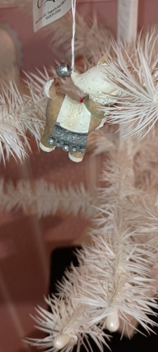 HEART OF CHRISTMAS-2"H REINDEER WITH WHITE HAT-CELEBRATE WITH BELLS ON-NEW-2017 - Picture 2 of 3