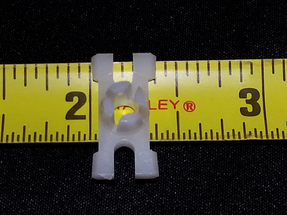 NOS Audi Fox 4000 5000 cinto moldura lateral moldagem rebite acabamento clipes 10 peças B - Imagem 3 de 4