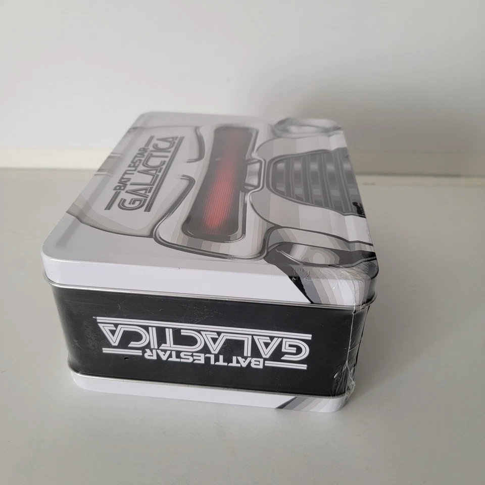 BATTLESTAR GALACTICA Cylon Tin Tote Set de Regalo SDCC 2012 Exclusivo LE 1500 Sellado Foto 3 de 4