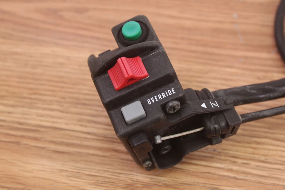 Interruptor de manillar izquierdo Yamaha Grizzly 450 2014 - para repuestos Foto 4 de 4