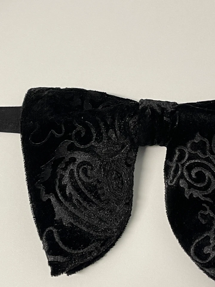 Pajarita de terciopelo negro de gran tamaño de cachemira estilo vintage años 70 boda graduación ocasión Foto 3 de 4