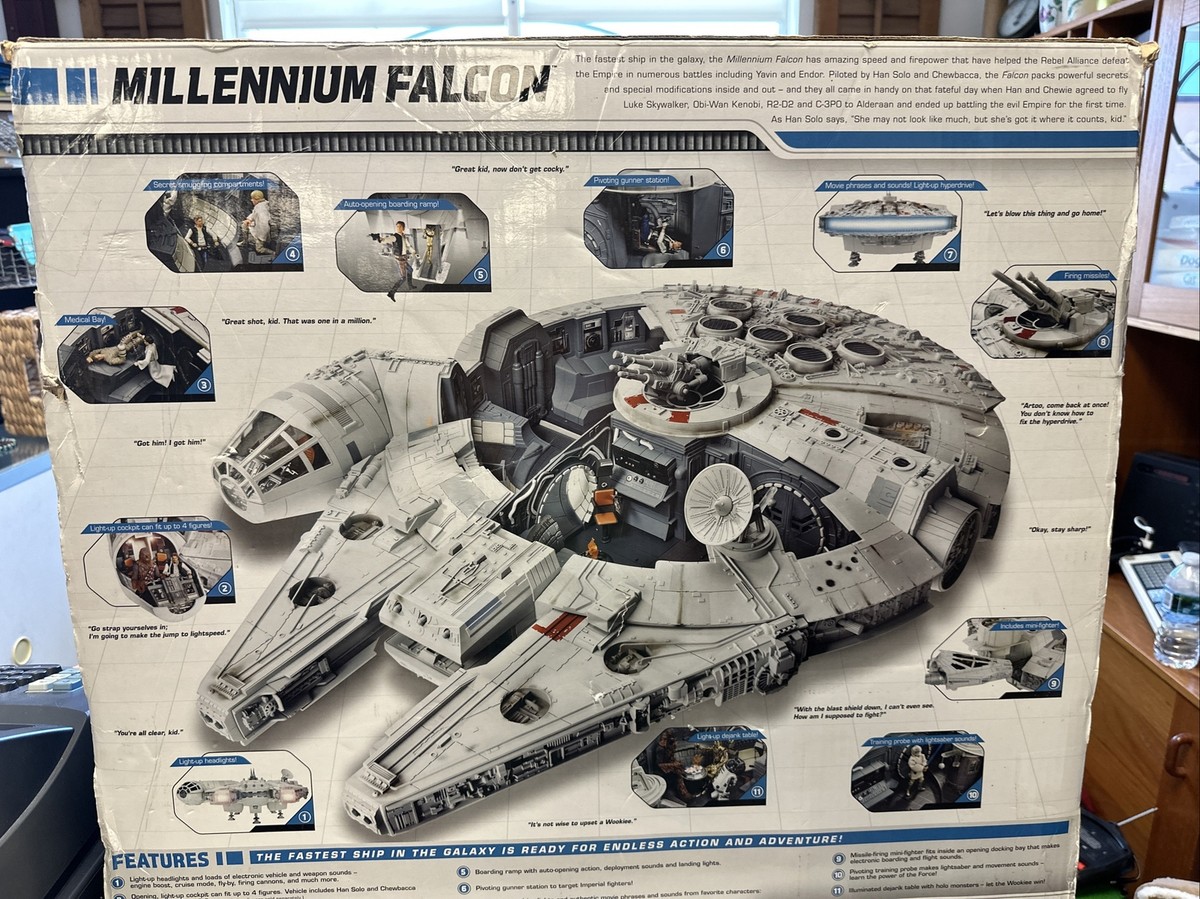 Millennium Falcon Star Wars Legacy Collection Talking Lights