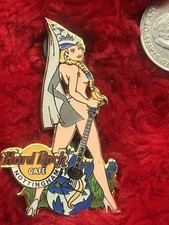 Hard Rock Cafe Pin Nottingham Naked Bunny Series Girl Flag Guitar Nude Hat