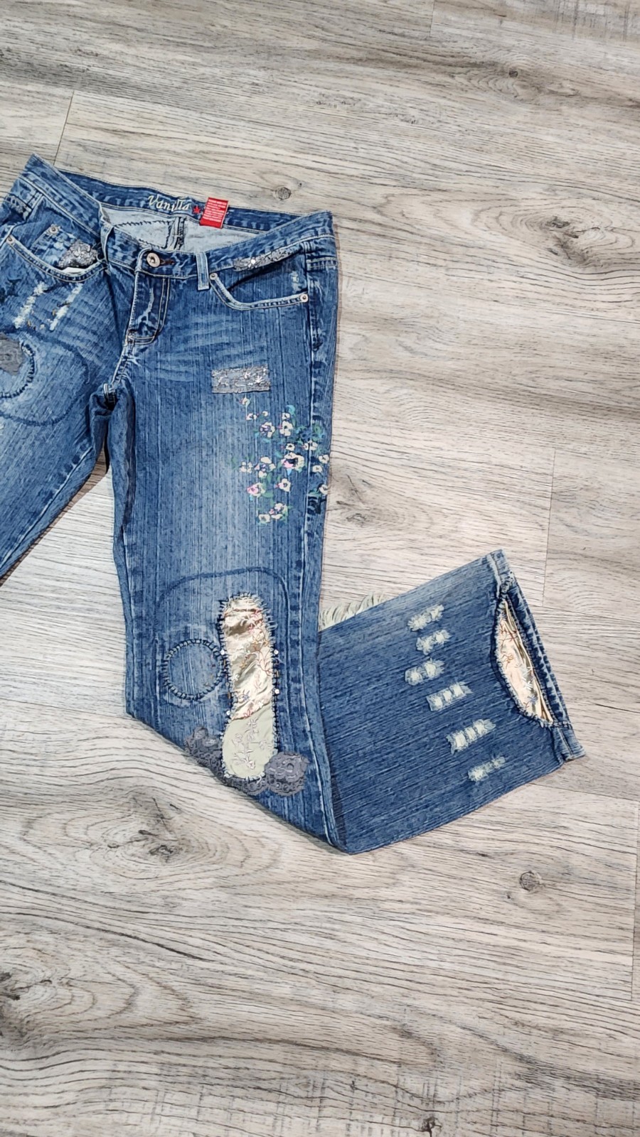 Vanilla Star Distressed Embroidered Patch Blue De… - image 2