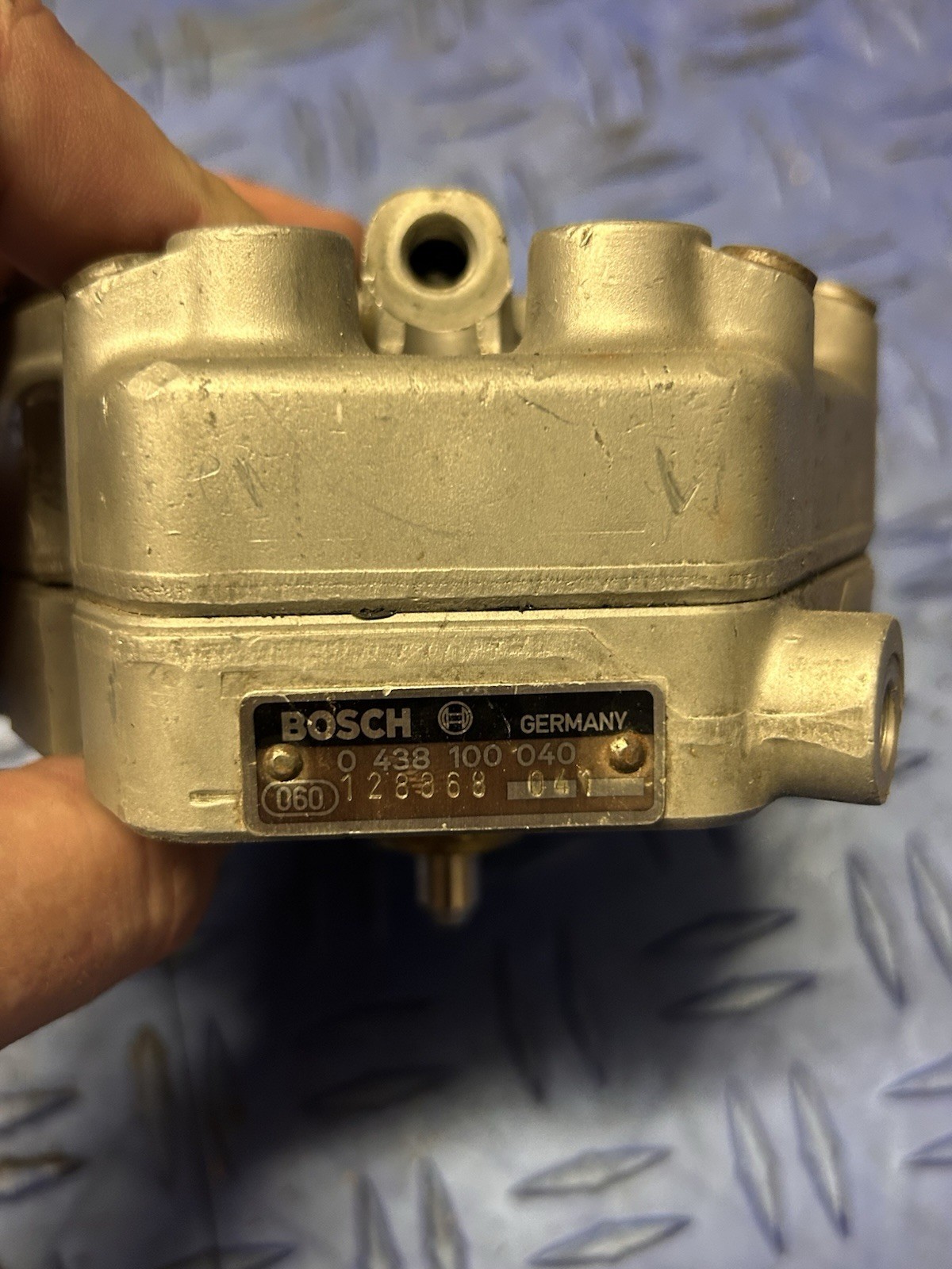 Lamborghini Countach Bosch Fuel Distributors