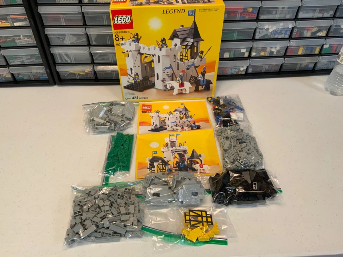 Lego 10039 Black Falcon s Fortress 100 complete w box